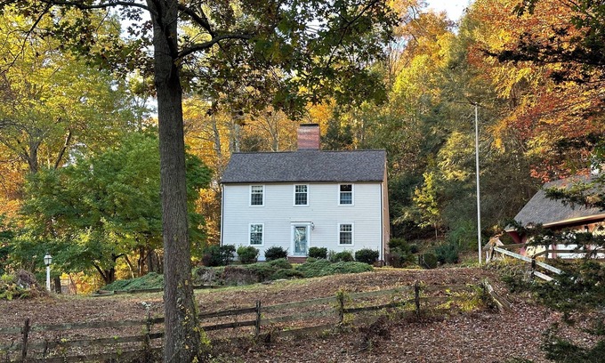 Collinsville Casa | Riverside Farm