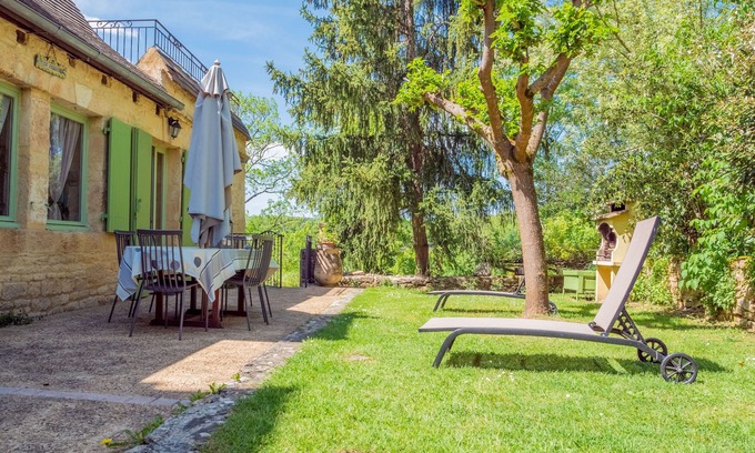 Sergeac Cabaña | Casa rural junto al río con vistas panorámicas