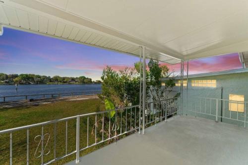 Jacksonville Casa | Riverside Retreat Waterfront, Fishing, Parks Music