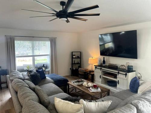 Tampa Casa | Riverside Riviera at Seminole Heights