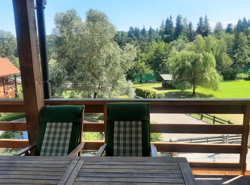 Duga Resa Casa | Riverside Vacation House Mrežnica