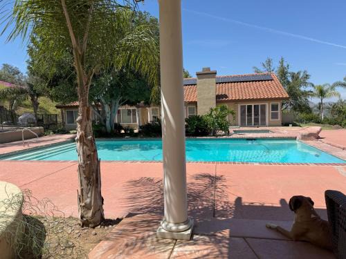Riverside Casa | Riverside Views & Pool Retreat