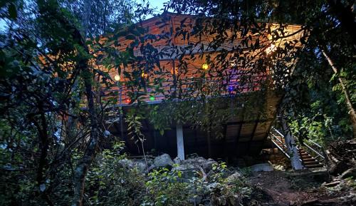 Rattota Cabina | Riverston Water Front Villa