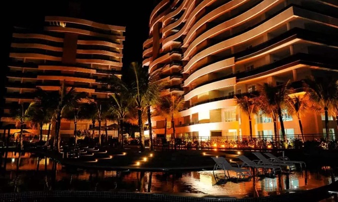 Sao Lourenco Apartamento | Riviera 330m2 - Pie en la arena