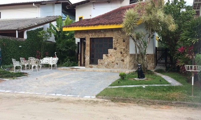 Centro Casa | Riviera- MD. 21 Excel Sobrado. Pisci, 4 Suites, Internet. Media noche 1. 250,00