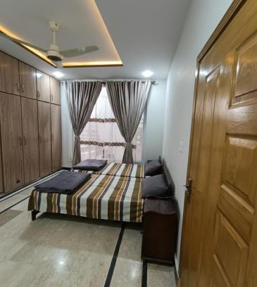 Khyber Pakhtunkhwa Apartamento | RMT Residencia full basement
