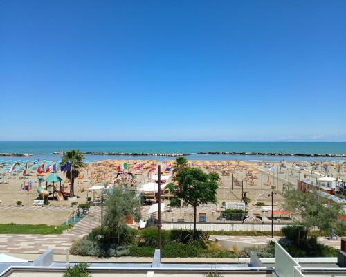 Torre Pedrera Apartamento | RN003 - Torre Pedrera, esclusivo trilocale fronte mare con balcone