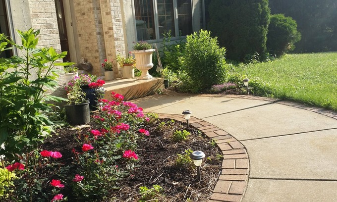 Honey Creek Casa | RNC EXECUTIVE 3 1/2 ACRE WOODED PRIVATE SINGLE FAMILY 30 MINS TO DOWNTOWN MKE