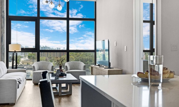 Little Haiti Apartamento | Roami at Little River Lofts