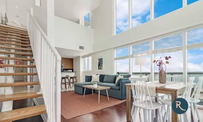 North Bay Village Apartamento | Roami at The Current | Group Friendly |4 Bed Combo
