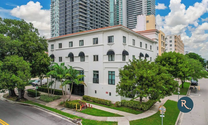 Midtown Apartamento | Roami at The Palace
