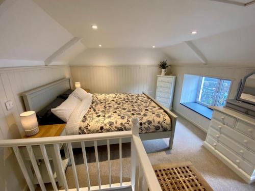Perranporth Casa | Robin Cottage One Bedroom Cottage near Perranporth beach with Parking & Wifi - Robin Cottage