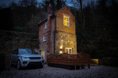 Whatstandwell Casa | Robin Hood Tower