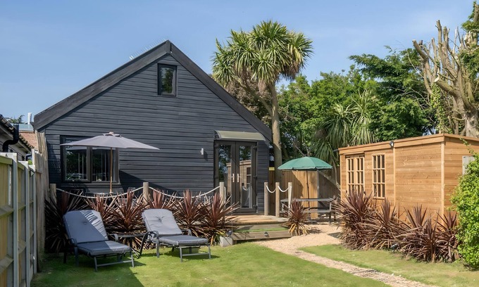 Irstead Casa | Robin's Rest | Winterton Cottages