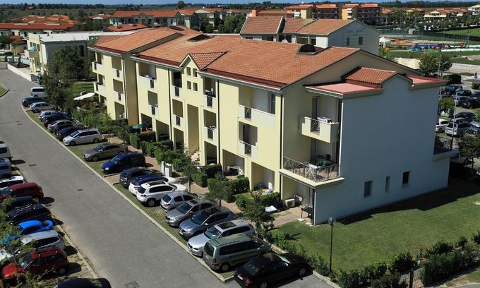 Torre di Fine Apartamento | Robinia/Pinetine Lido Altanea