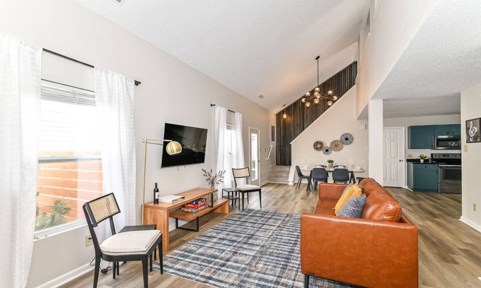 Noblesville Casa | Rock n* Roll Haven RUOFF 4BD