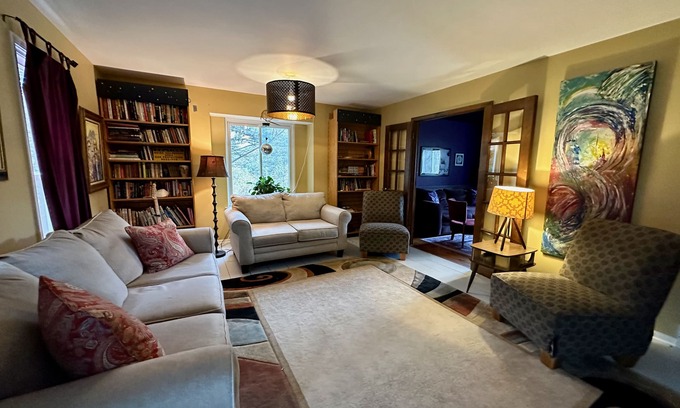 Brighton Casa | monte Brighton * Ski * Hot Tub * Rock n Roll Theme House * Chimenea * ¡ESTANCIA!