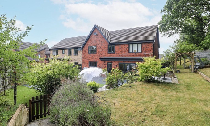 Skegby Cabaña | ROCKCLIFFE GRANGE, family friendly, with a garden in Mansfield