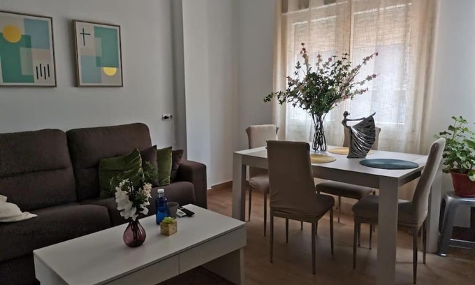 La Línea de la Concepción Apartamento | RockSide Residences Suites La Línea A8