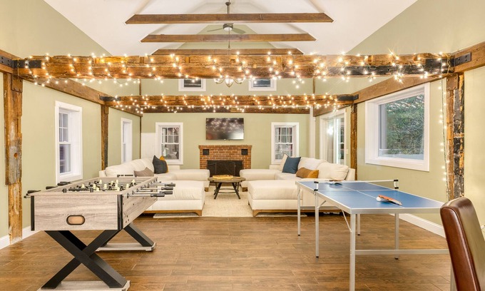 Stockbridge Casa | Rockspring by AvantStay | Huge Berkshires Estate