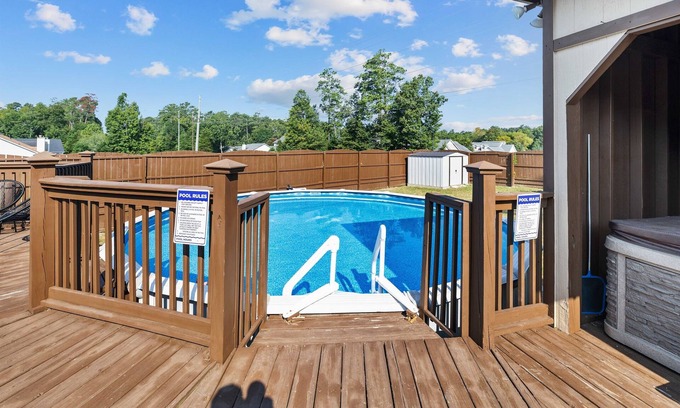 Rome Casa | Rocky 4, Newer 3 BR, Pool, Hot Tub, Fence, Tennis