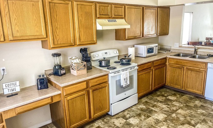 Stetson Hills Casa | ⛰Rocky Mountain Getaway⛰