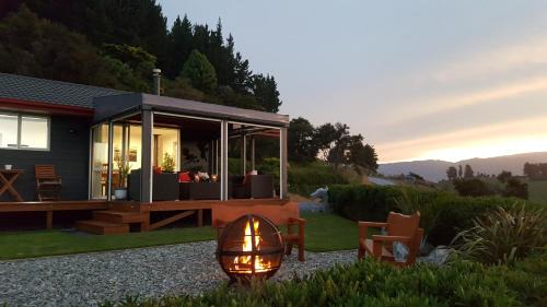 Motupipi Casa | Rocky Ridge Cottage