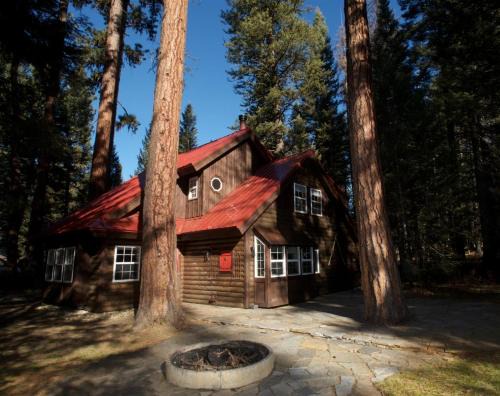 McCall Casa | Rocky Shore Escape by Casago McCall - Donerightmanagement