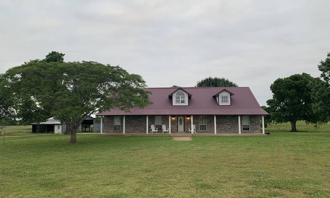 Durant Casa | Rodeo Ranch 55 acres, 3 BDR, Pool, Parking, located close to Casino