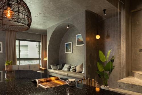Puli Casa | Rolling hills