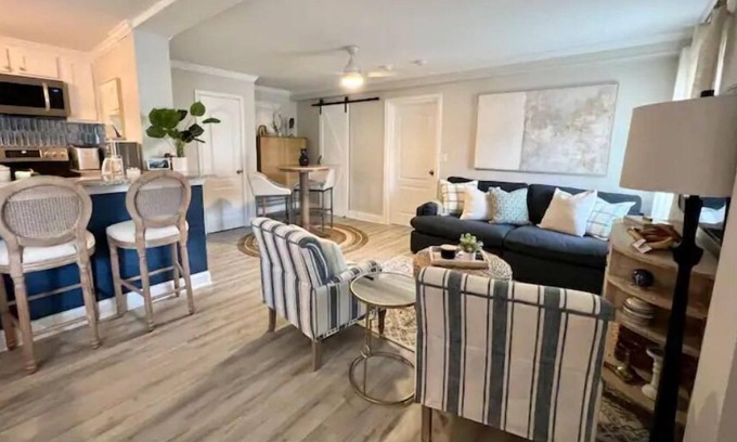 Tuscaloosa Condominio | Rolling Tide Retreat - RTR! - Close to the Stadium!