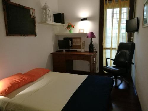 Zona I Val Melaina Casa | ROMA METRO JONIO Double ROOM with BATHROOM