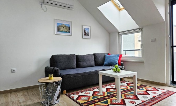 Sremska Mitrovica Apartamento | Roman Apartman