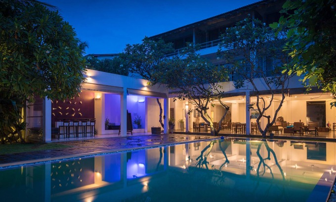Thiranagama Hotel | Roman Beach