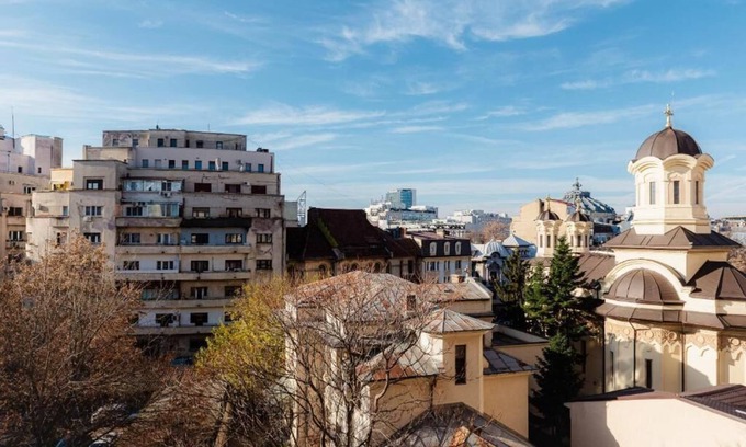 Bucharest City-Centre Apartamento | Romanian Athenaeum 1BR Apartment with Amazing View