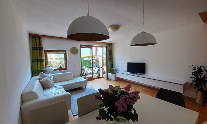 Hirschstetten Apartamento | Romanson Garden Apartment