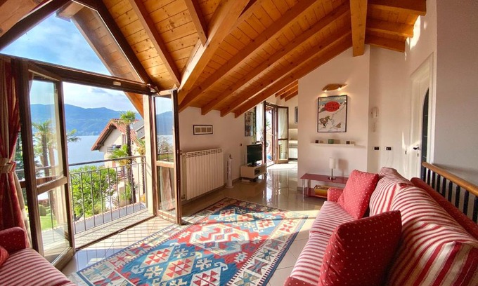 Angera Apartamento | Romantic apartment in lake district