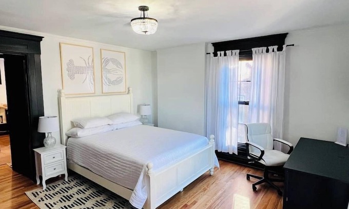 West End Condominio | Romantic apt:West End +parking