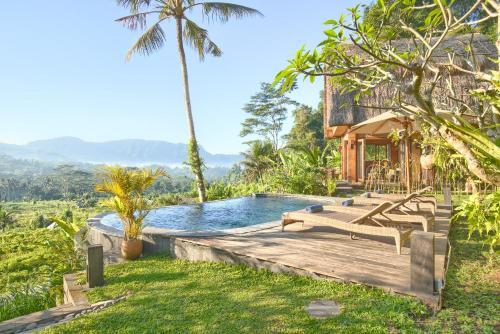 Sidemen Chalet De Esquí | Romantic Barn with Mt. Agung Views