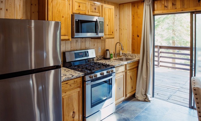 Echo Lake Cabina | Romantic cabin in Lake Tahoe area, peaceful and relaxing gateaway