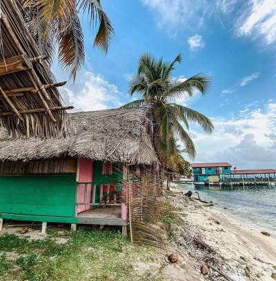 Obarrio Apartamento | Romantic Cabin on Diablo Island San Blas