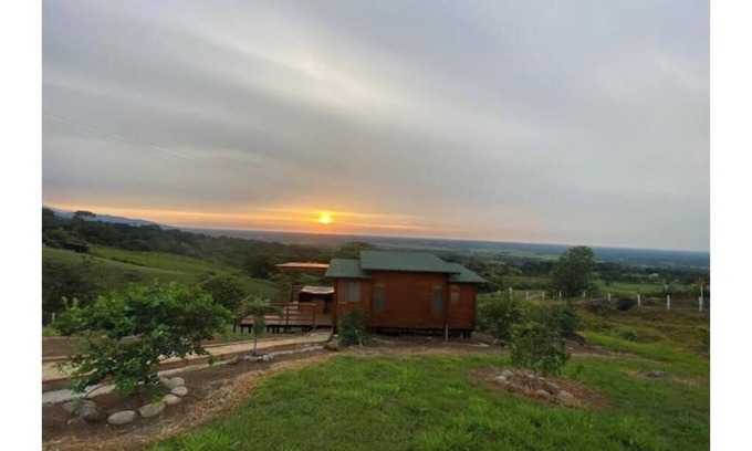 Acacias Cabina | Romantic Cabin with Jacuzzi Azulejo