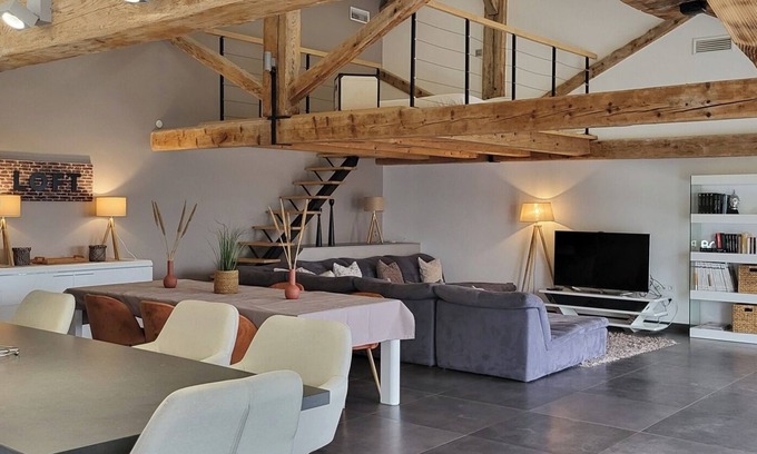 Raissac-d'Aude Cabaña | cabaña romántica, lujo en el campo, familia numerosa ideales terraza jacuzzi