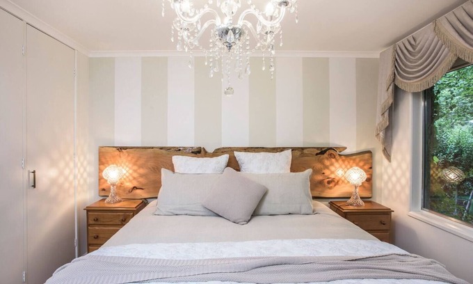 Olinda Casa | Romantic Forest Escape at The Beeches Olinda Accommodation