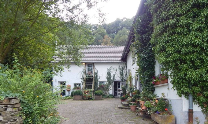 Immerath Apartamento | Apartamento moderno en Immerath con rutas de senderismo cerca