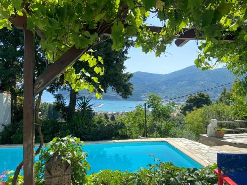 Skopelos Villa | Romantic Lemonia Cottage