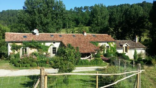 Sourzac Casa | Romantic Mill Cottage 30 min from Bergerac France