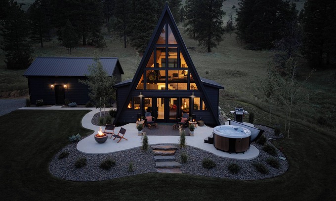 Jefferson County Cabina | Romantic A-Frame/K Bed/Hot Tub/Fireplace/Mtn View