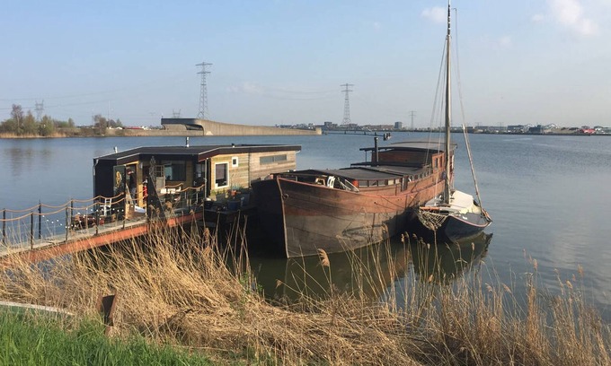 Amsterdam North Alquiler De Eote | Romántica habitación privada en la casa flotante Ámsterdam y disfrutar de la vista.