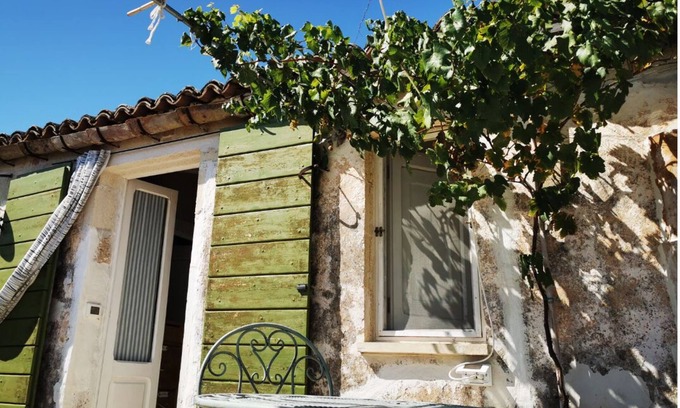Andrano Apartamento | Romantic studio apartment in an ancient residence 5 minutes from the sea